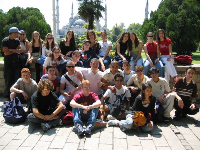 photo1